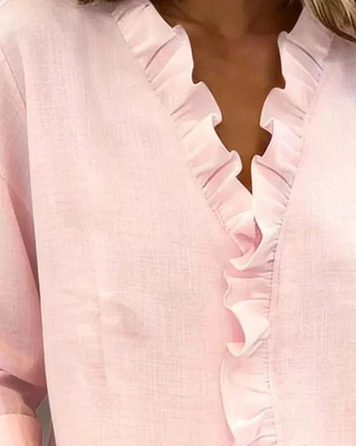 Aroa |  Blusa con Volantes y Cuello en V