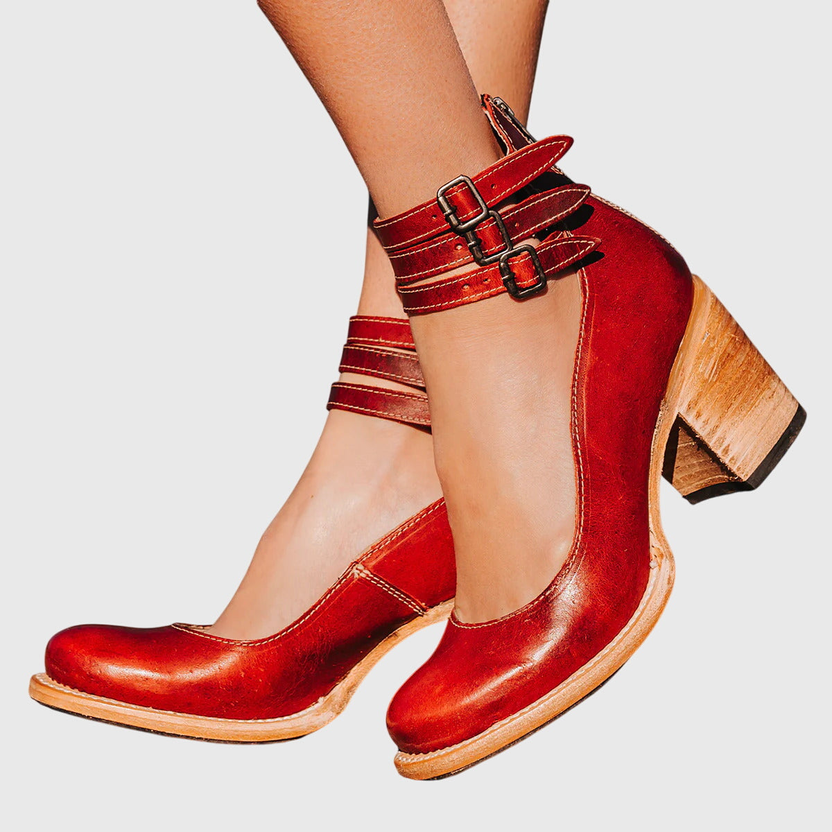 TACONES ALTOS DE CORREA